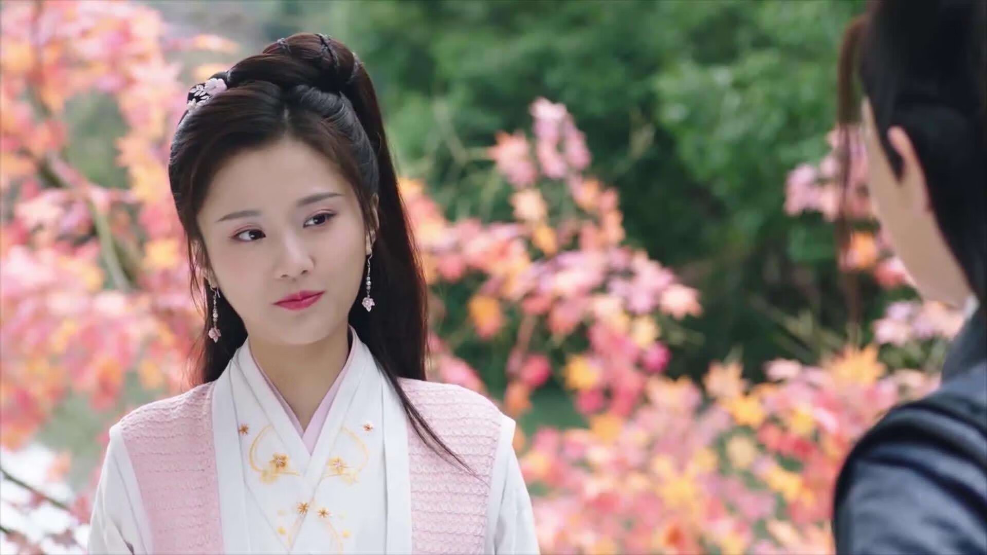 _未来智能跑鞋:科技助力每一步_,未来科技鞋子好不好