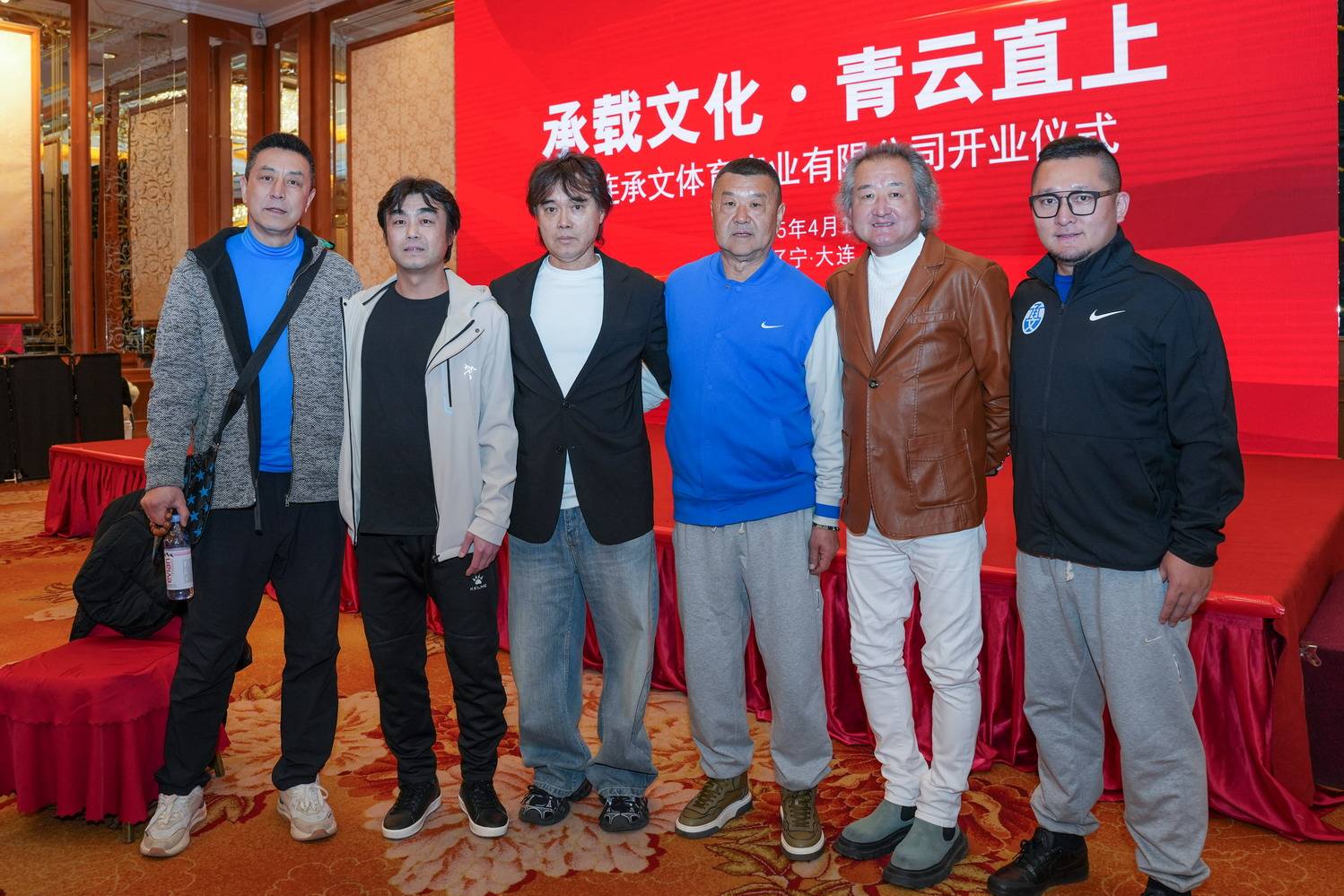 职业体育的最佳选择：球员与团队的协作的简单介绍