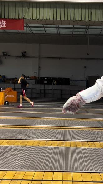 面对伤病：运动员的恢复与训练策略