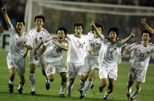 关于国家队的发展历程：辉煌与失落的反思的信息